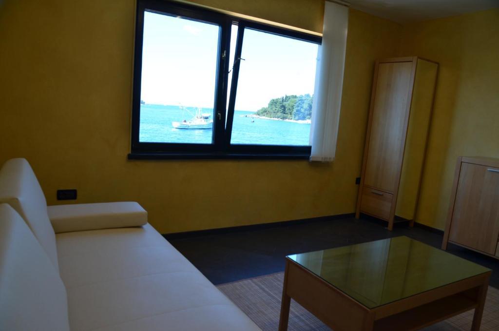 Apartments Ana City Ρόβινι Εξωτερικό φωτογραφία