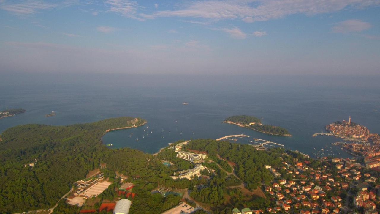 Apartments Ana City Ρόβινι Εξωτερικό φωτογραφία